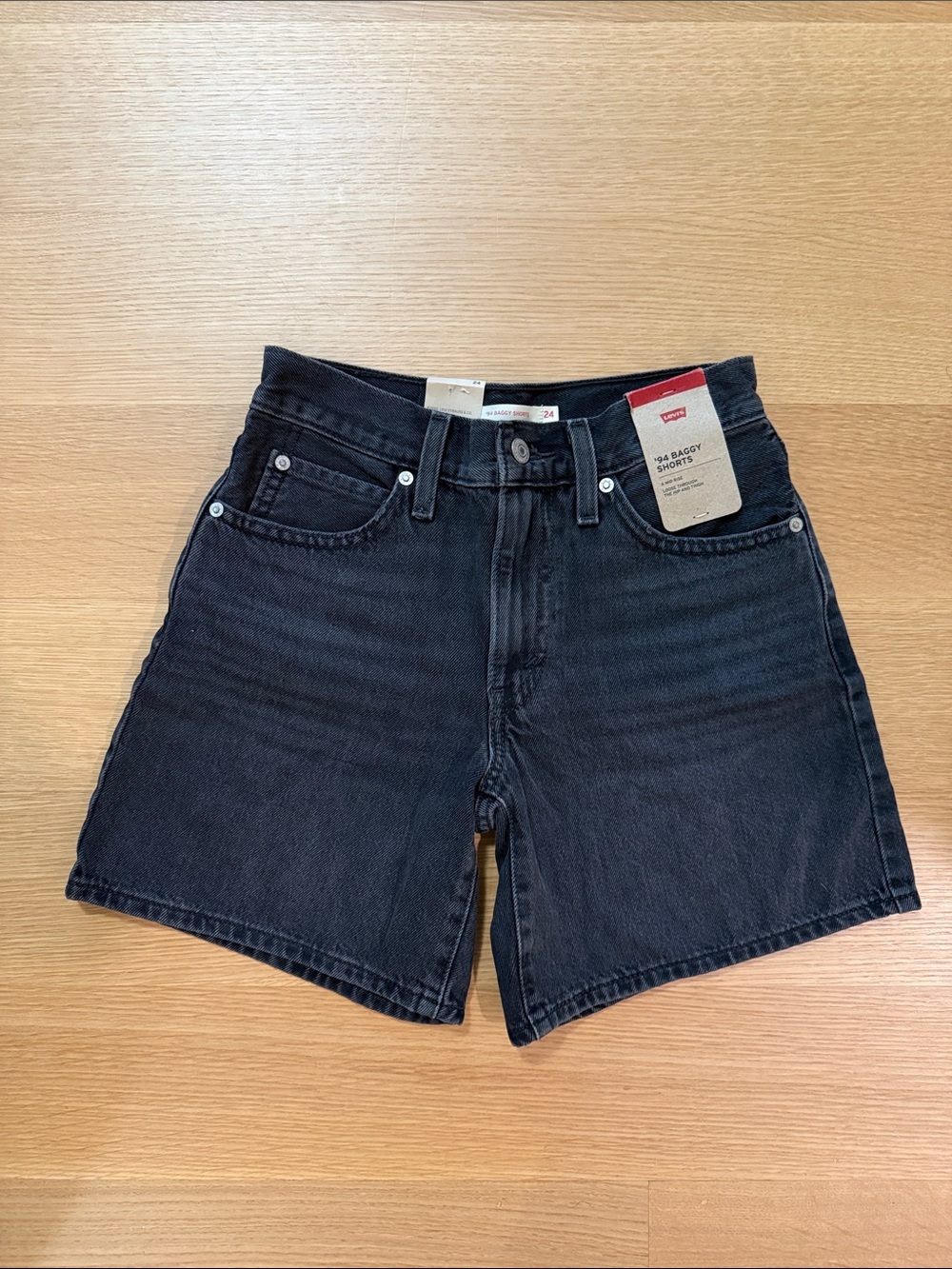 Levi’s ‘94 Baggy Shorts
